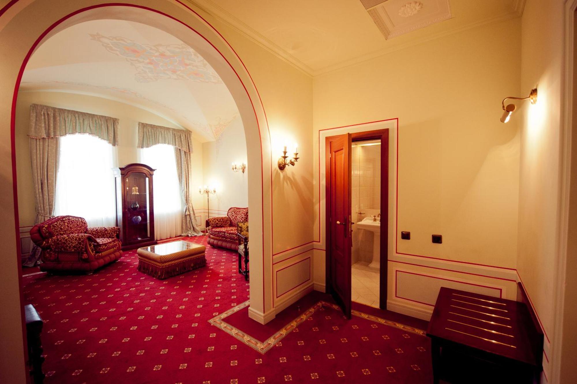 Hotel Opera - The Leading Of The World Kiew