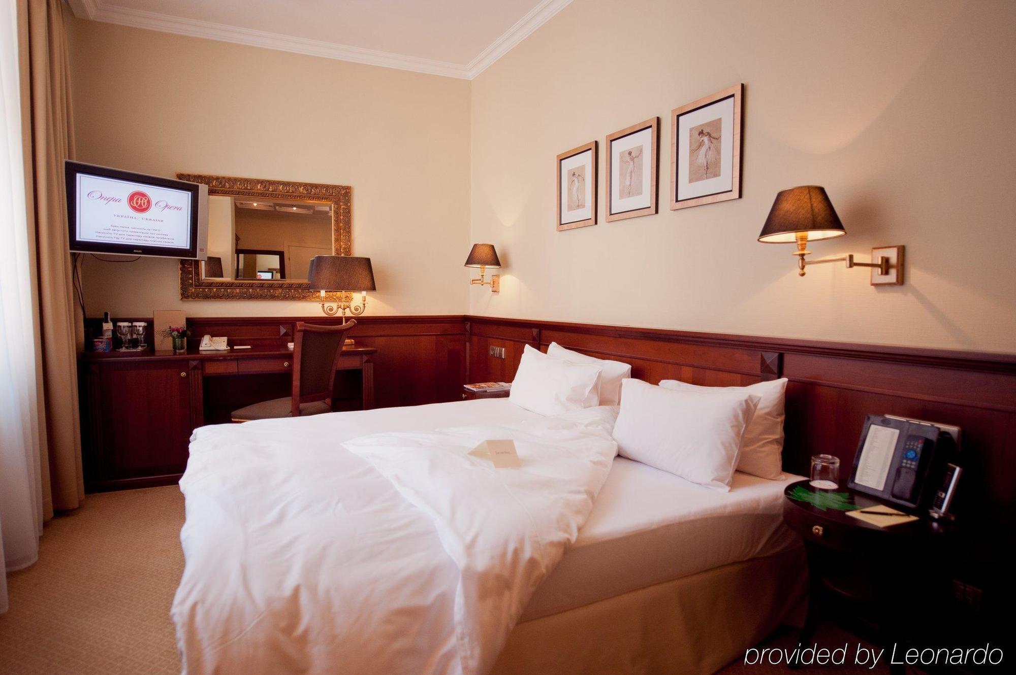 Opera - The Leading Of The World Hotel