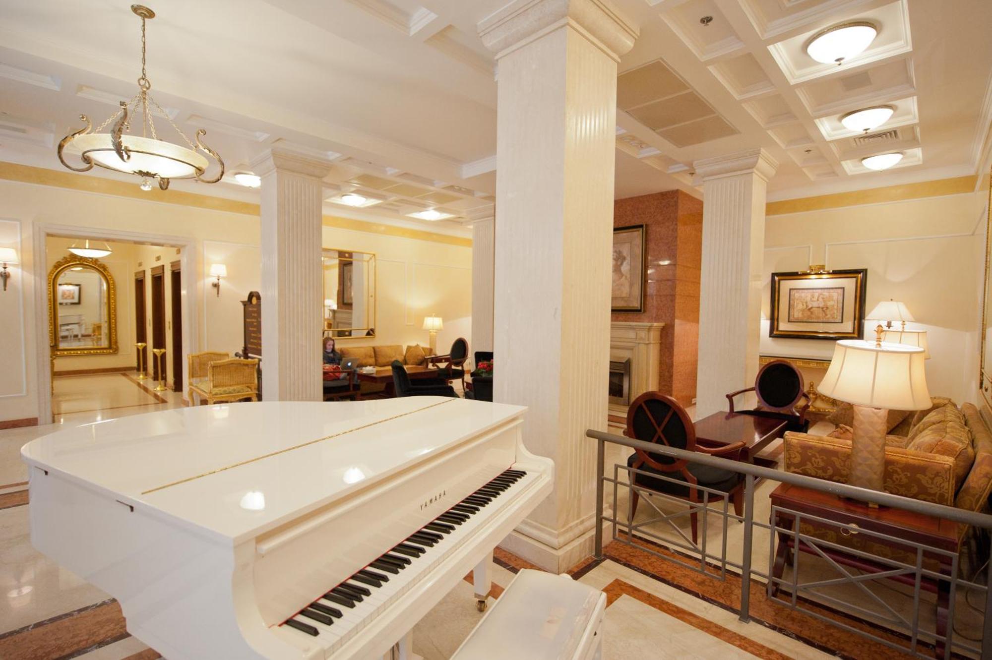 Opera - The Leading Of The World Hotel