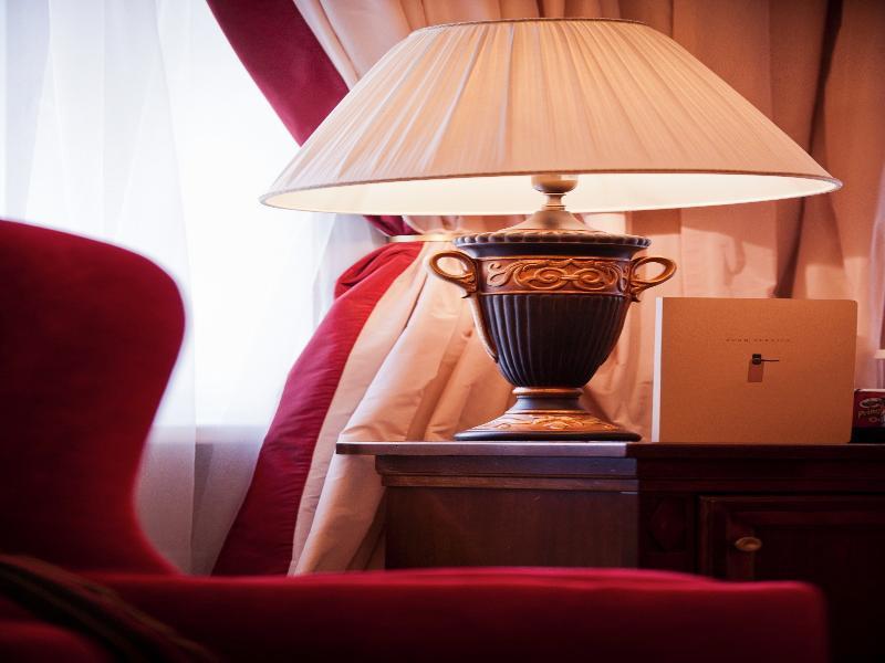 Opera - The Leading Of The World Otel Kiev