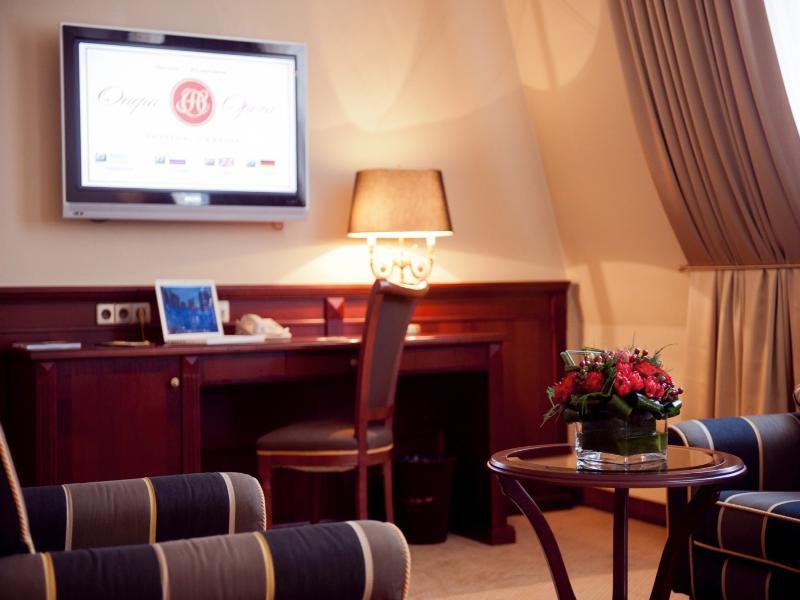 опера - The Leading Of The World 5* Киев