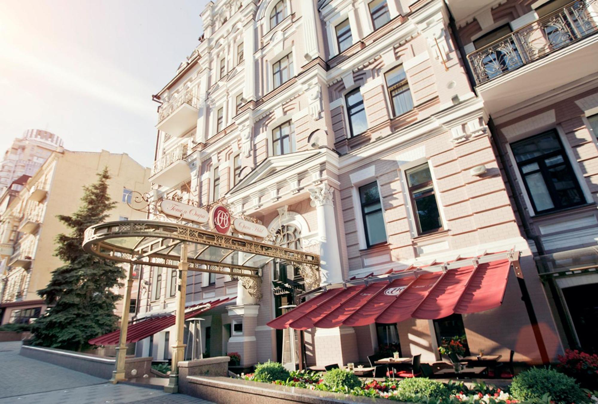 Opera - The Leading Of The World 5*